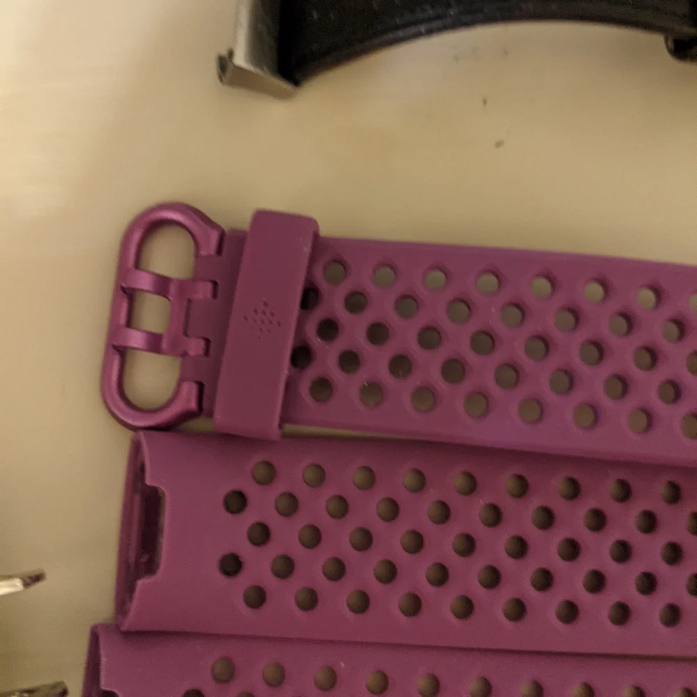Fitbit charge 3 charger and 2 bands